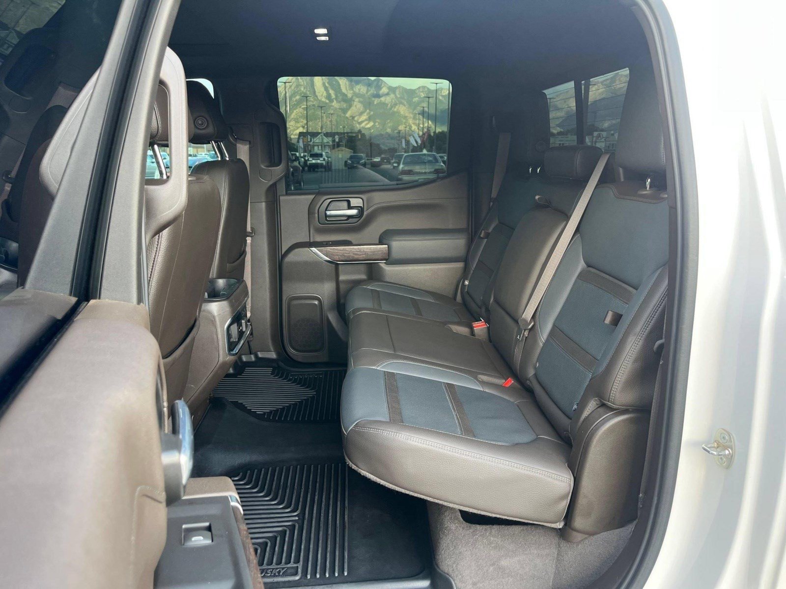 Used 2020 GMC Sierra 1500 Denali w/ Denali Ultimate Package AWD/4WD image 25