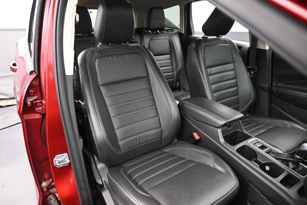 Used 2018 Ford Escape SEL FWD image 36