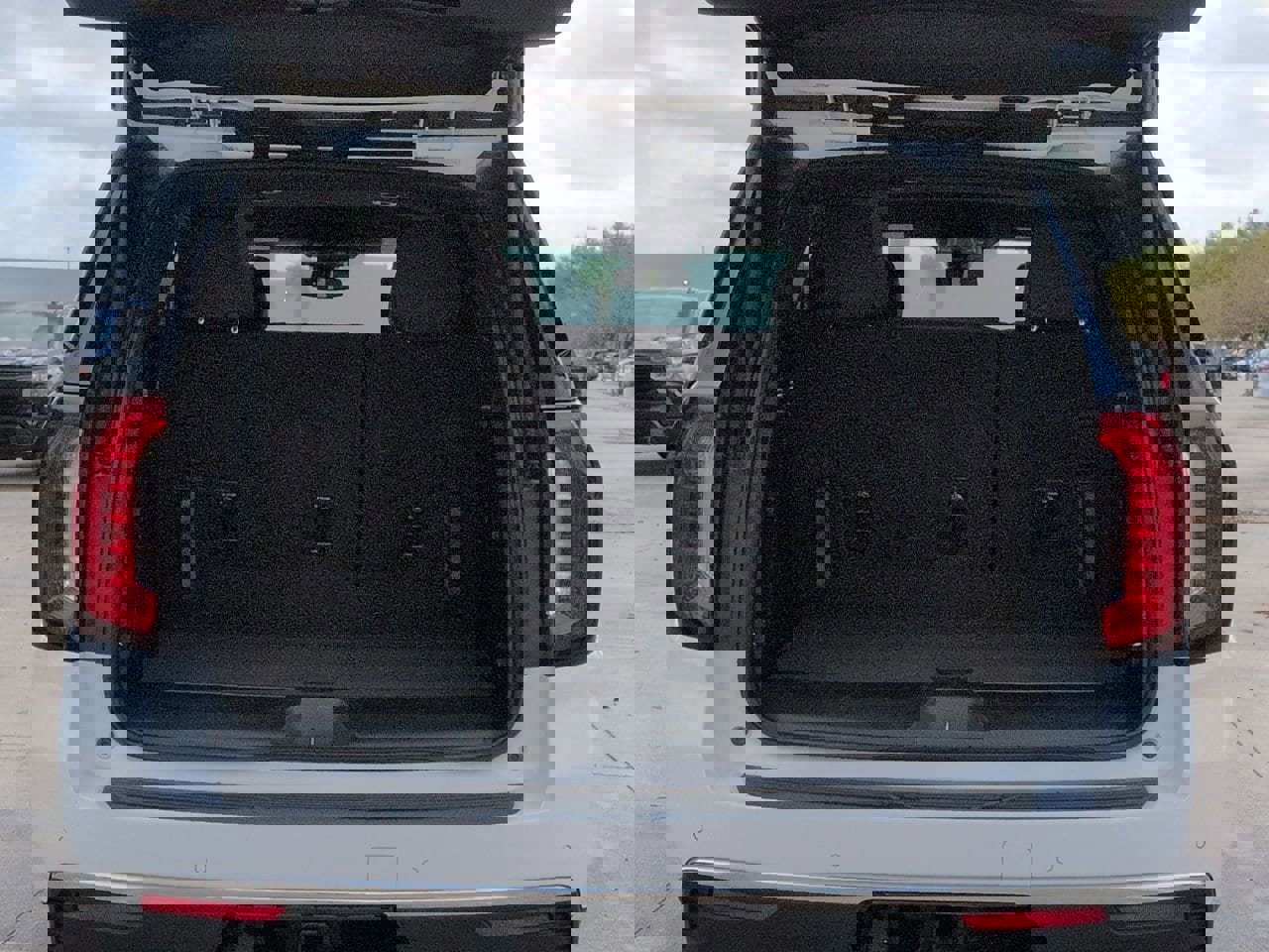 Used 2024 GMC Yukon SLT image 23