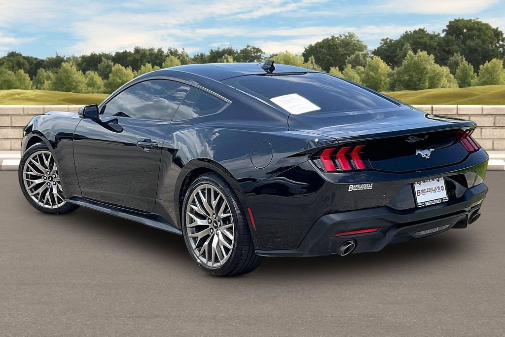 Used 2026 Ford Mustang Premium RWD image 11