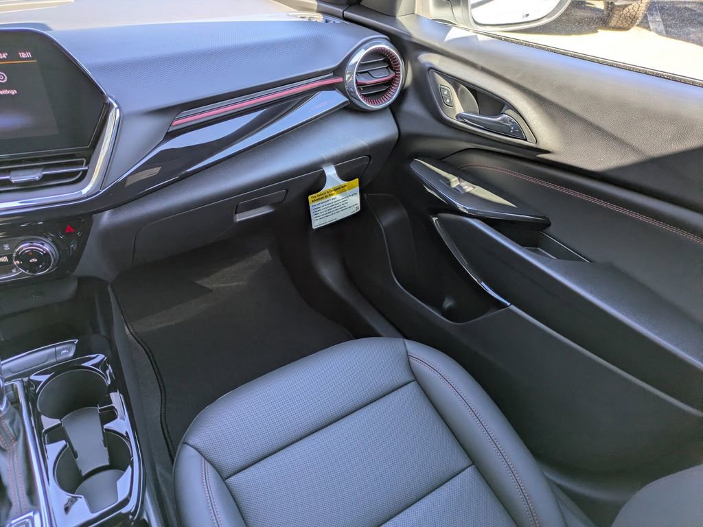 New 2026 Chevrolet Trax RS w/ Driver Confidence Package image 17