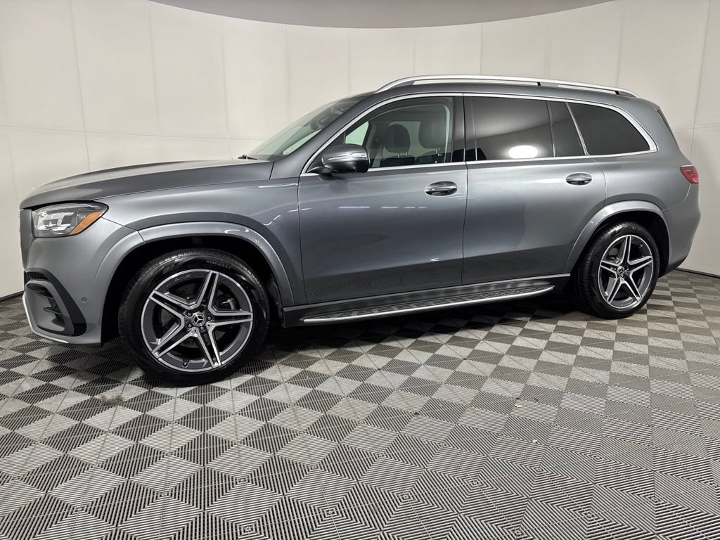 Certified 2026 Mercedes-Benz GLS 450 4MATIC image 1