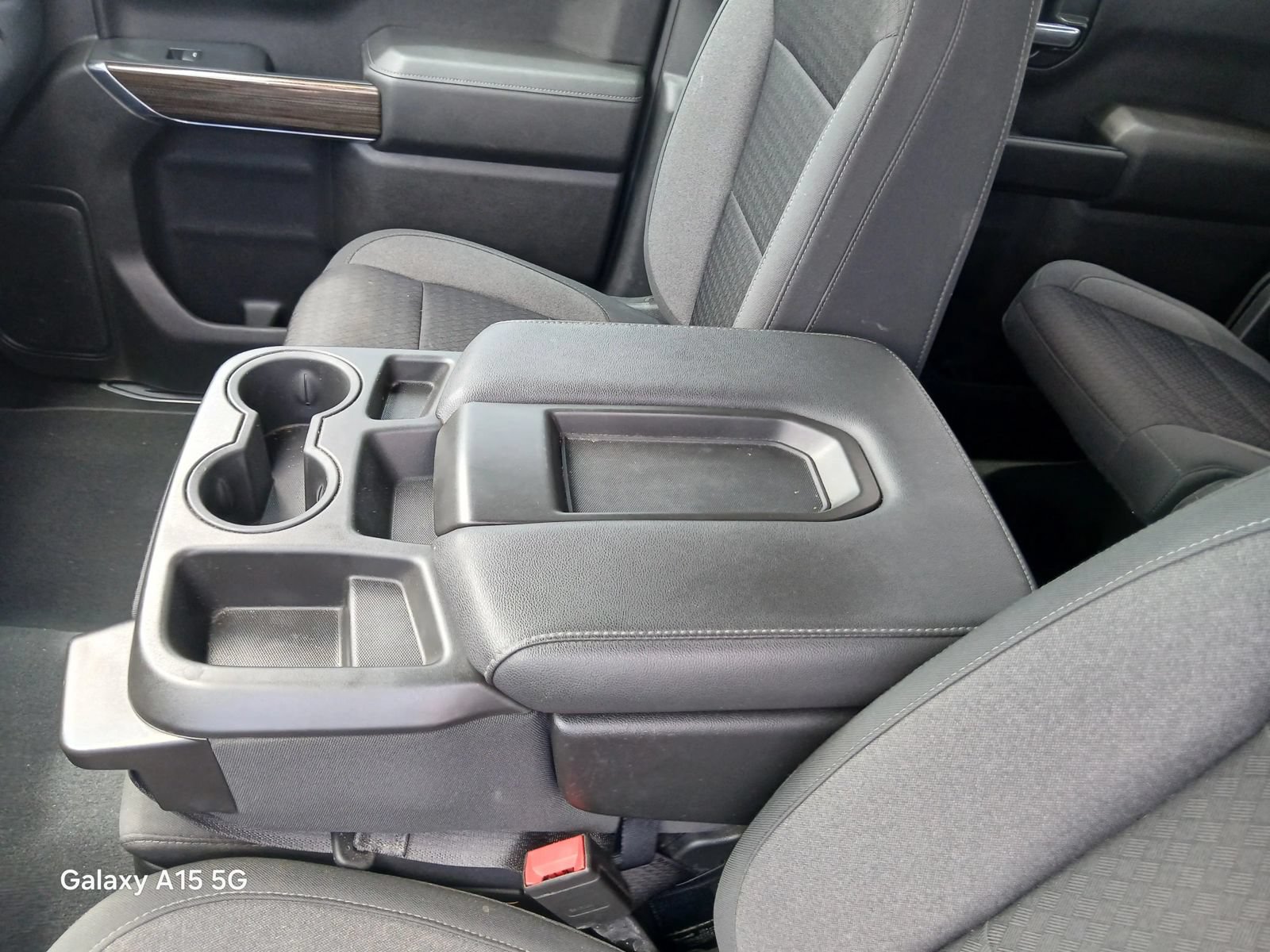 Used 2021 Chevrolet Silverado 1500 LT w/ Bed Protection Package RWD image 8