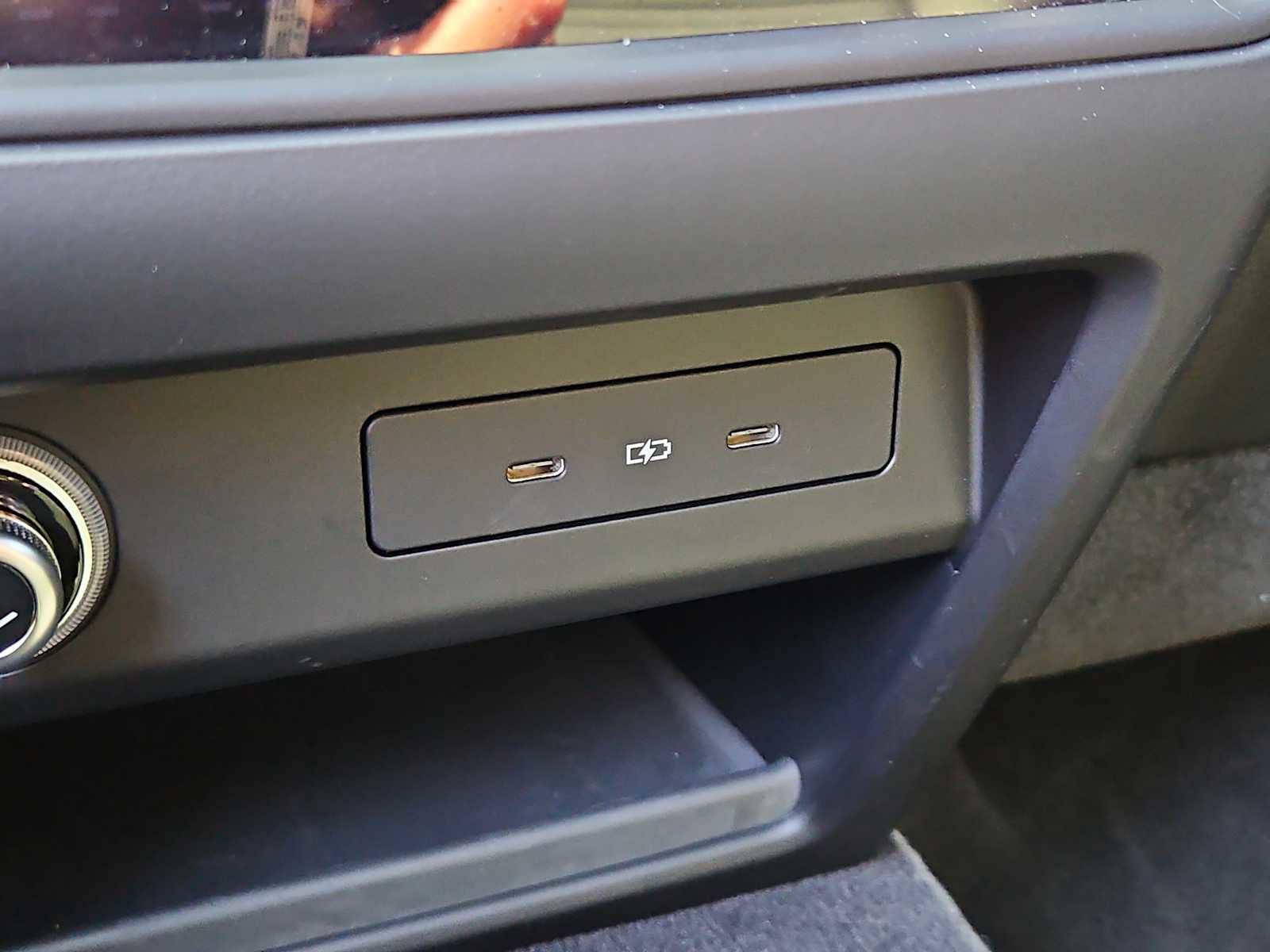 Certified 2025 Porsche Cayenne S AWD/4WD image 35