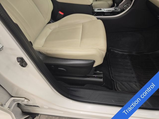 Used 2022 Subaru Ascent Limited w/ Technology Package AWD/4WD image 10
