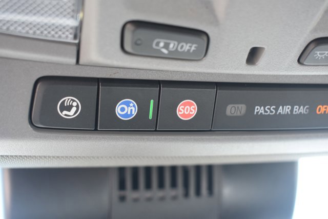 Used 2025 Chevrolet Silverado 1500 LT image 29