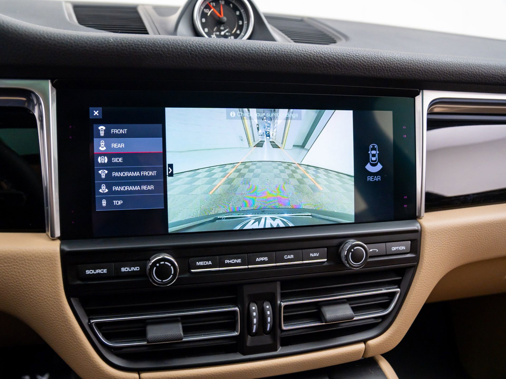 Certified 2021 Porsche Macan S image 25