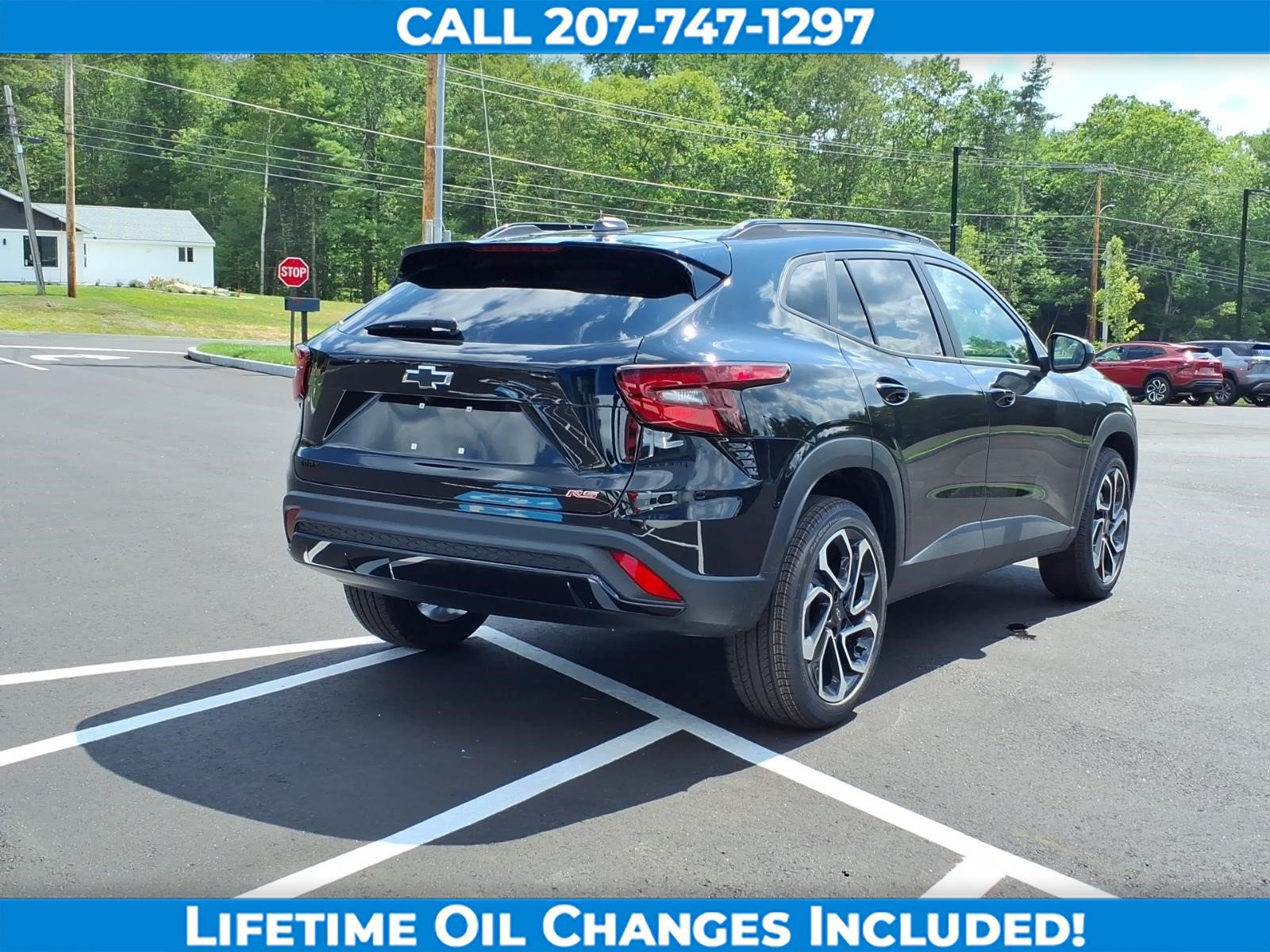 New 2026 Chevrolet Trax RS w/ Sunroof Package FWD image 5