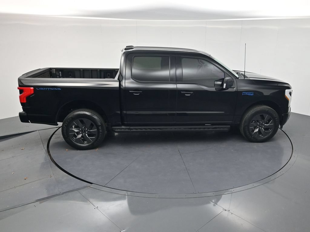Used 2024 Ford F150 Lightning Flash AWD/4WD image 42