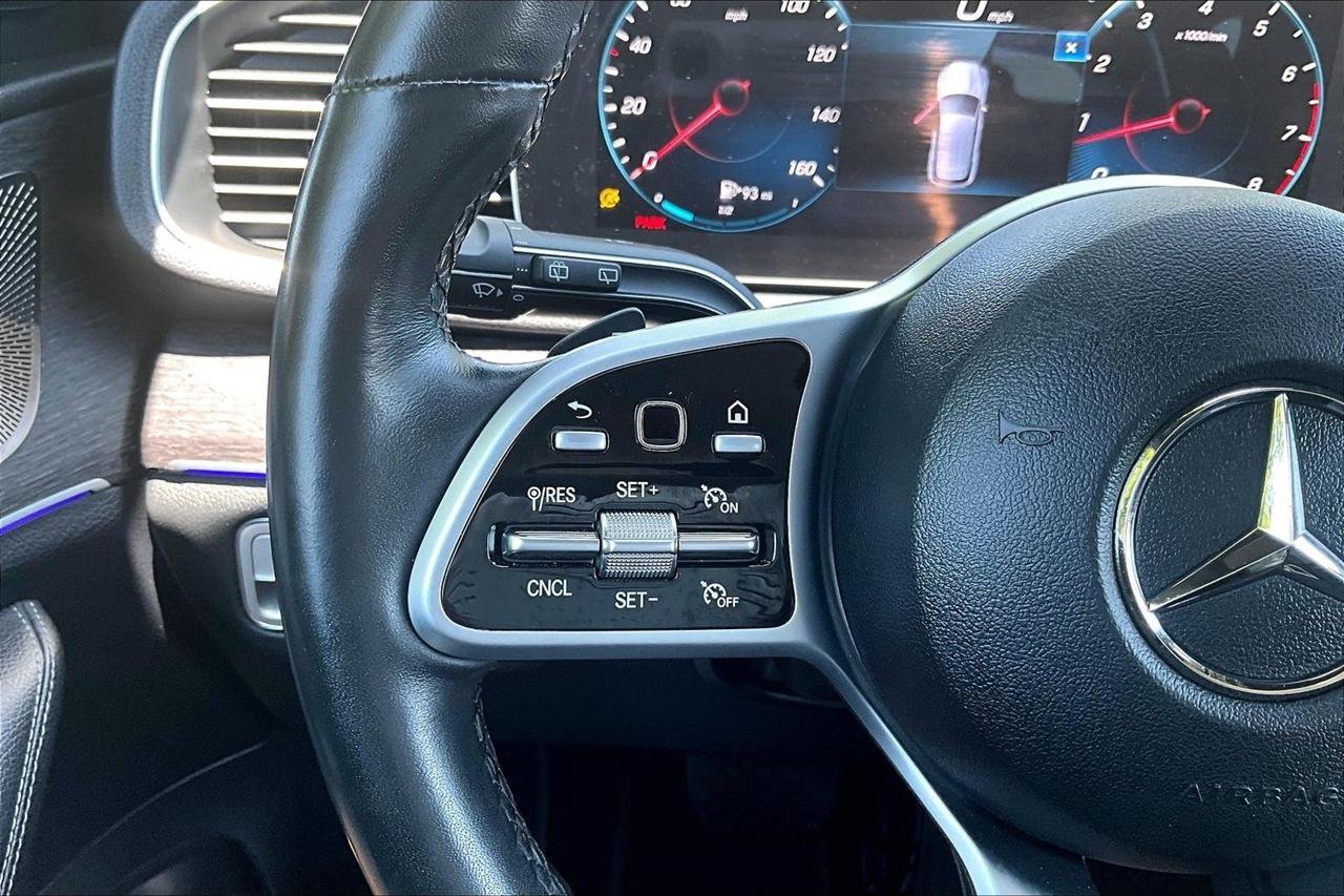 Used 2022 Mercedes-Benz GLE 350 4MATIC image 11