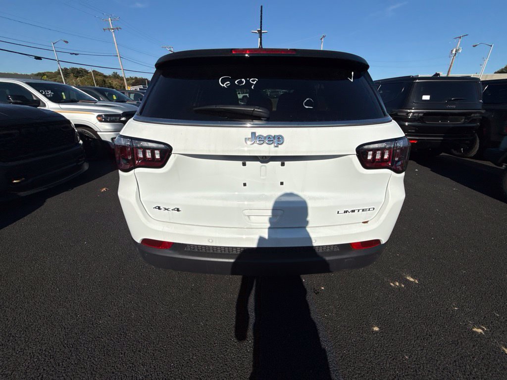 New 2026 Jeep Compass Limited AWD/4WD image 4