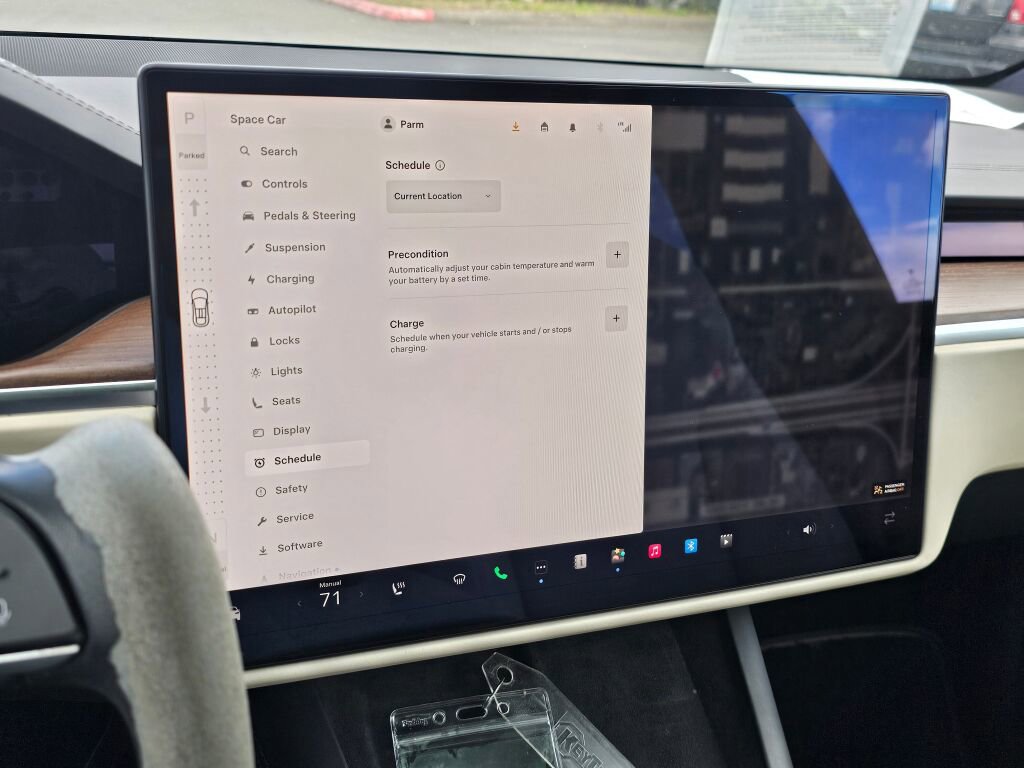 Used 2022 Tesla Model X image 40