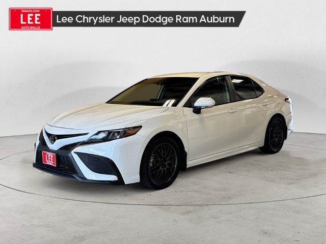 Used 2023 Toyota Camry SE w/ Cold Weather Package