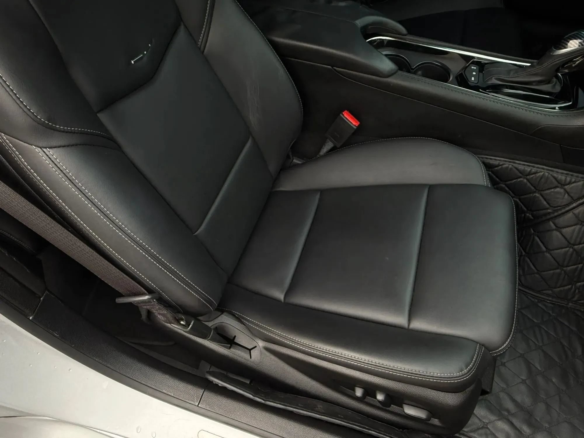 Used 2017 Cadillac ATS 2.0T AWD Coupe image 15