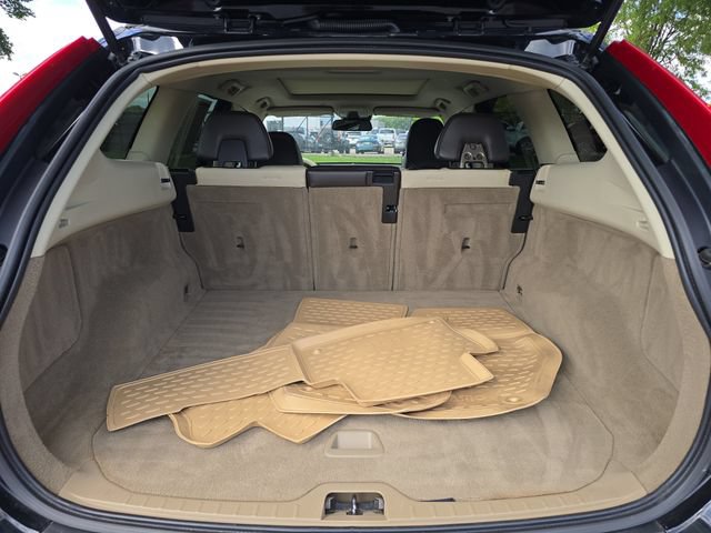 Used 2012 Volvo XC60 T6 R-Design AWD/4WD image 27
