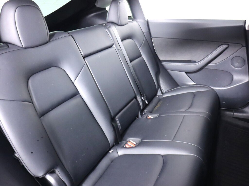 Used 2021 Tesla Model Y Performance image 37