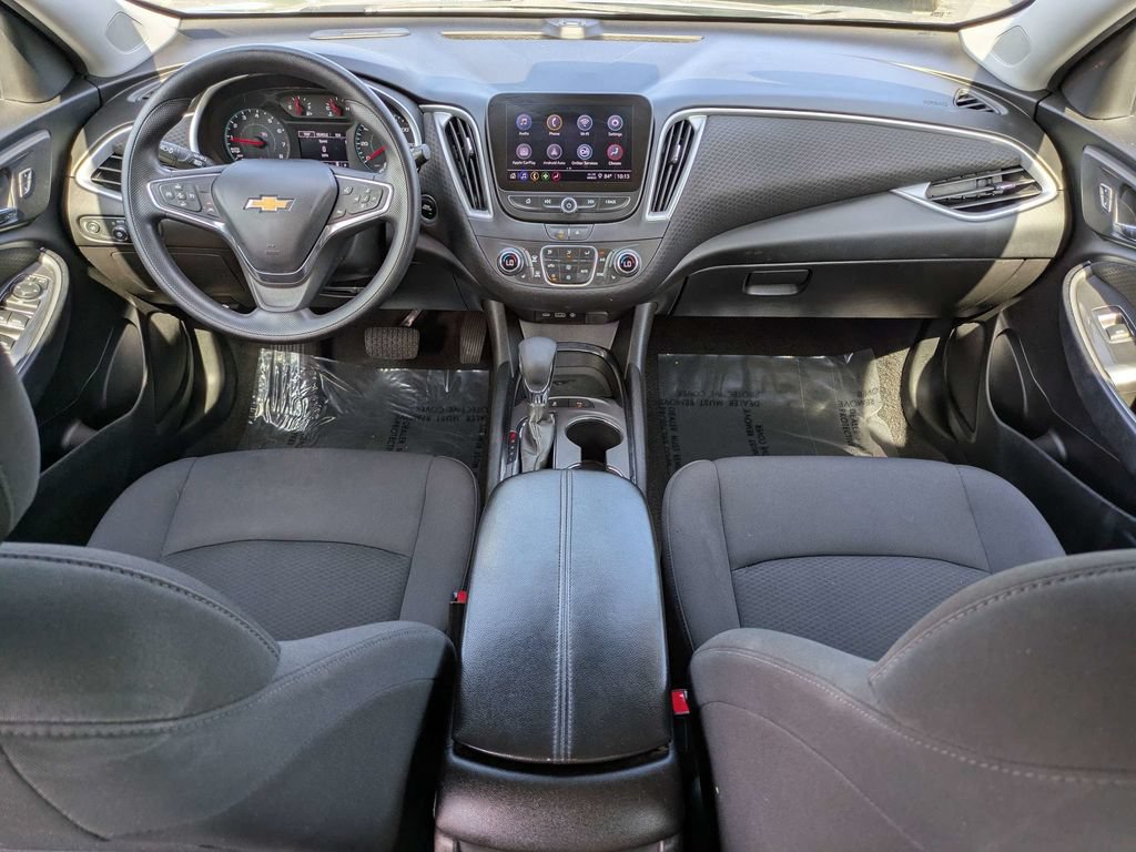 Used 2024 Chevrolet Malibu LT FWD image 14
