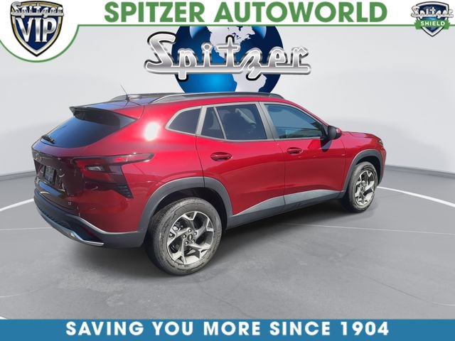 Used 2025 Chevrolet Trax LT FWD image 9
