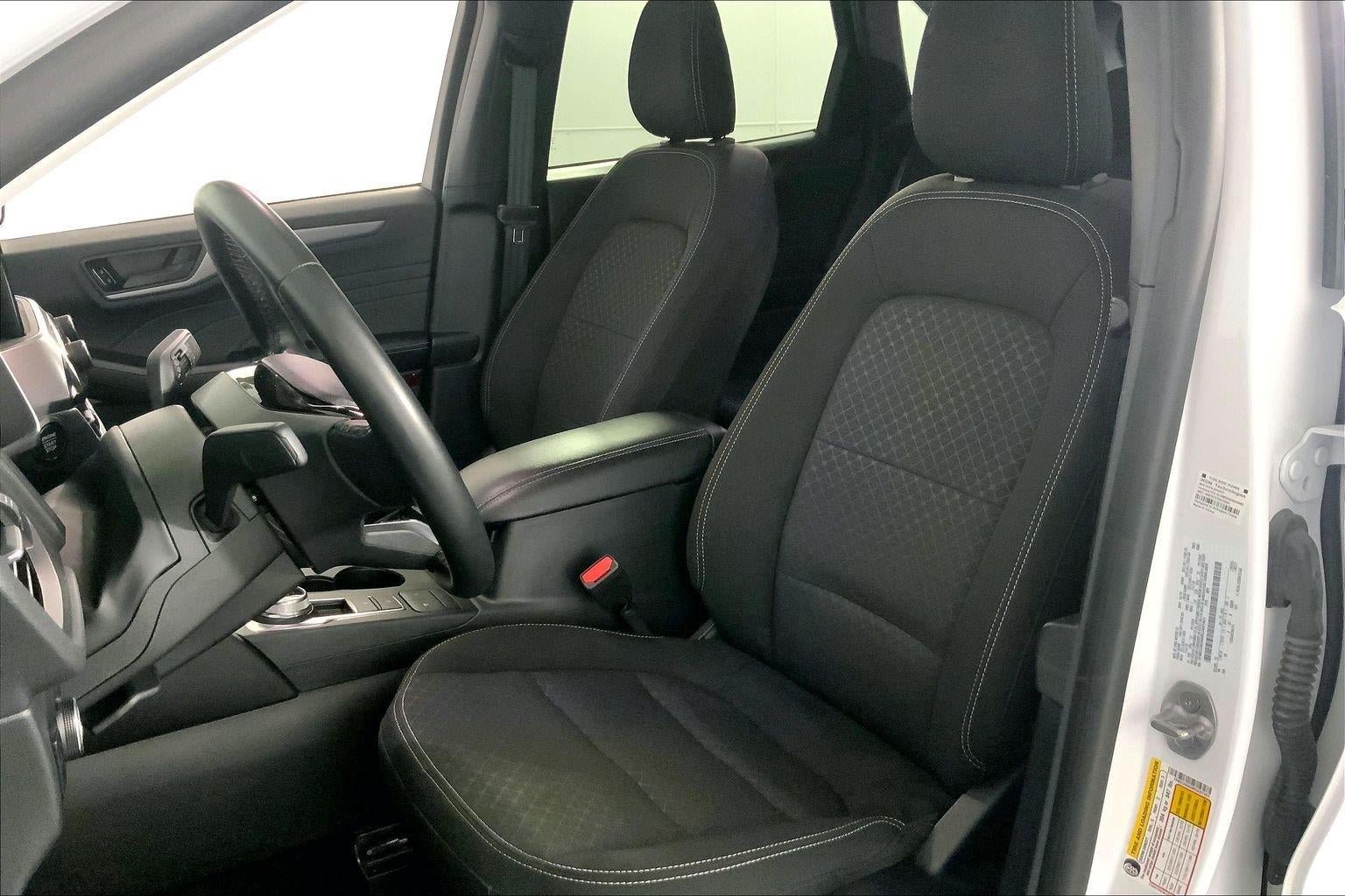Used 2024 Ford Escape Active AWD/4WD image 22