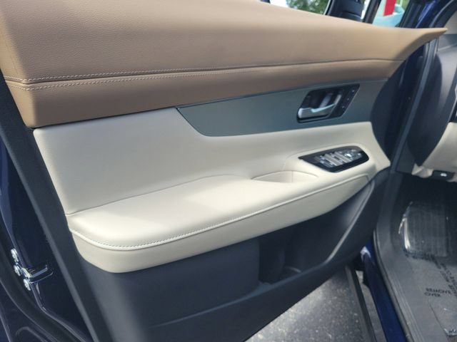 Certified 2025 Nissan Murano Platinum AWD/4WD image 14