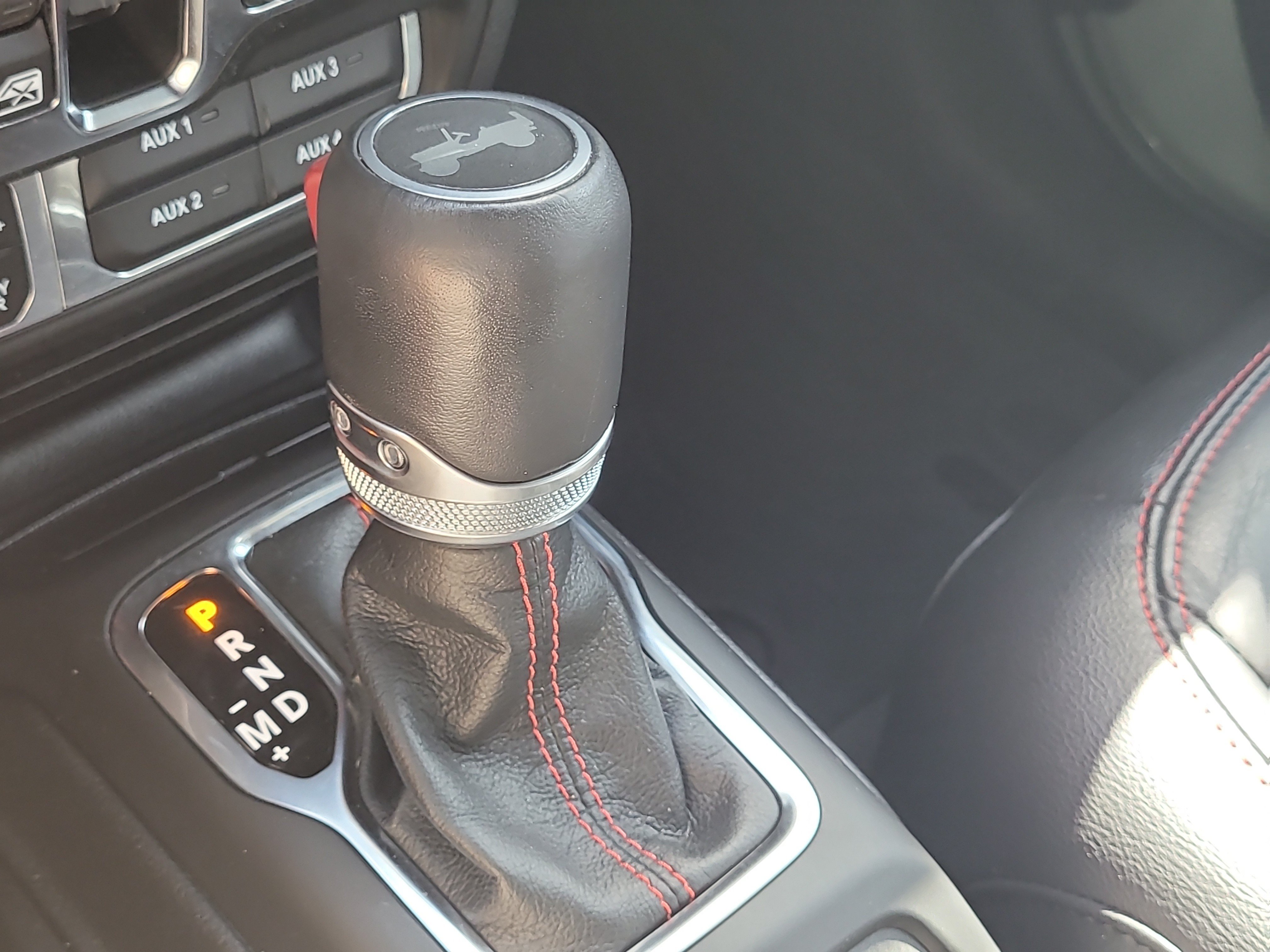 Used 2023 Jeep Wrangler Unlimited Rubicon AWD/4WD image 27