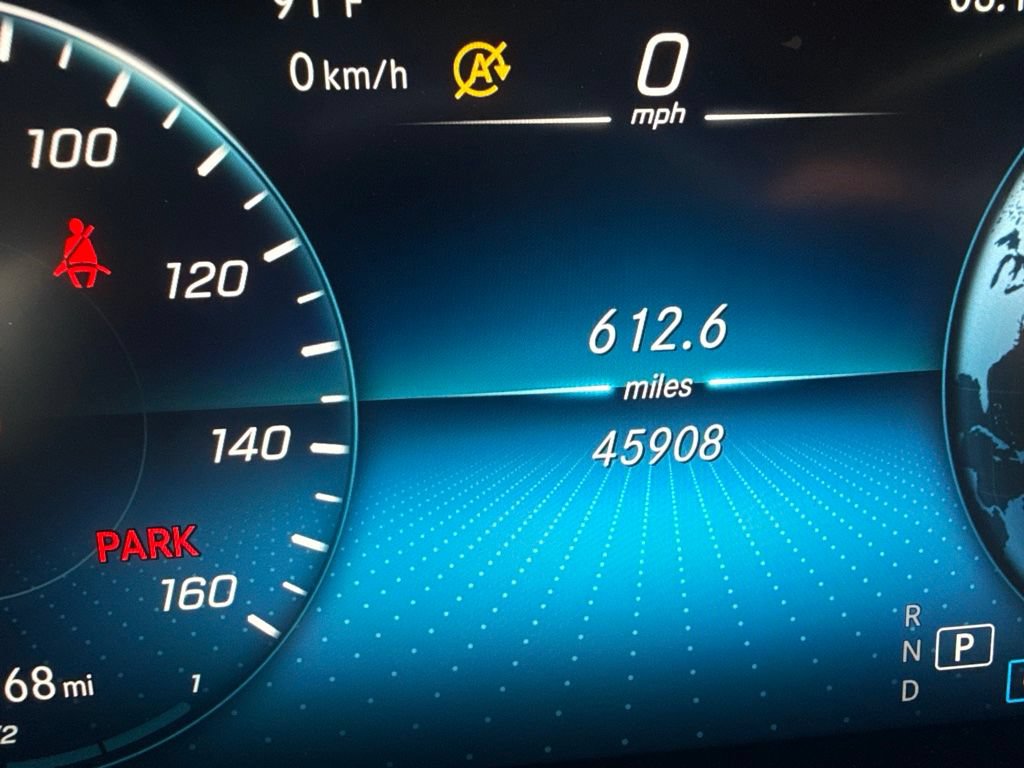 Used 2020 Mercedes-Benz GLC 300 4MATIC image 22