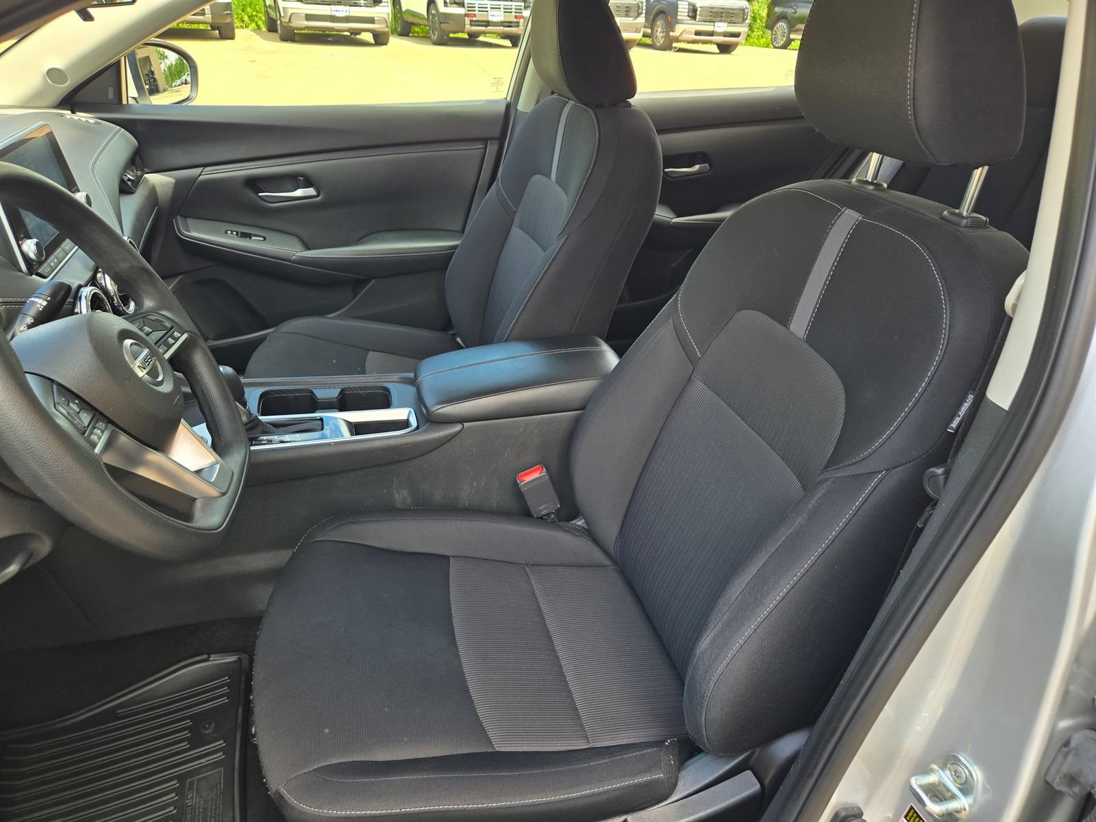 Used 2023 Nissan Sentra SV FWD image 21