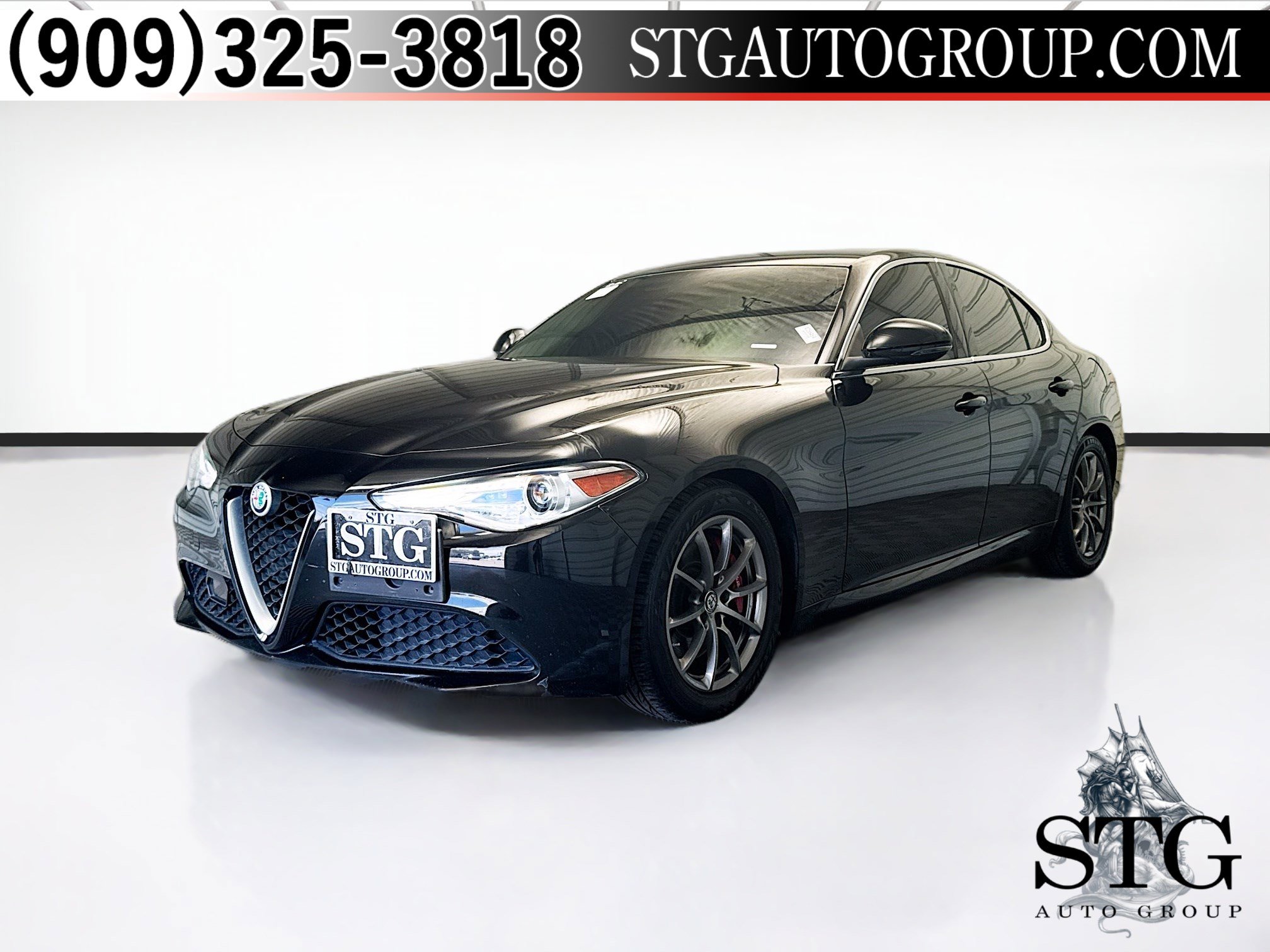 Used 2018 Alfa Romeo Giulia RWD image 1