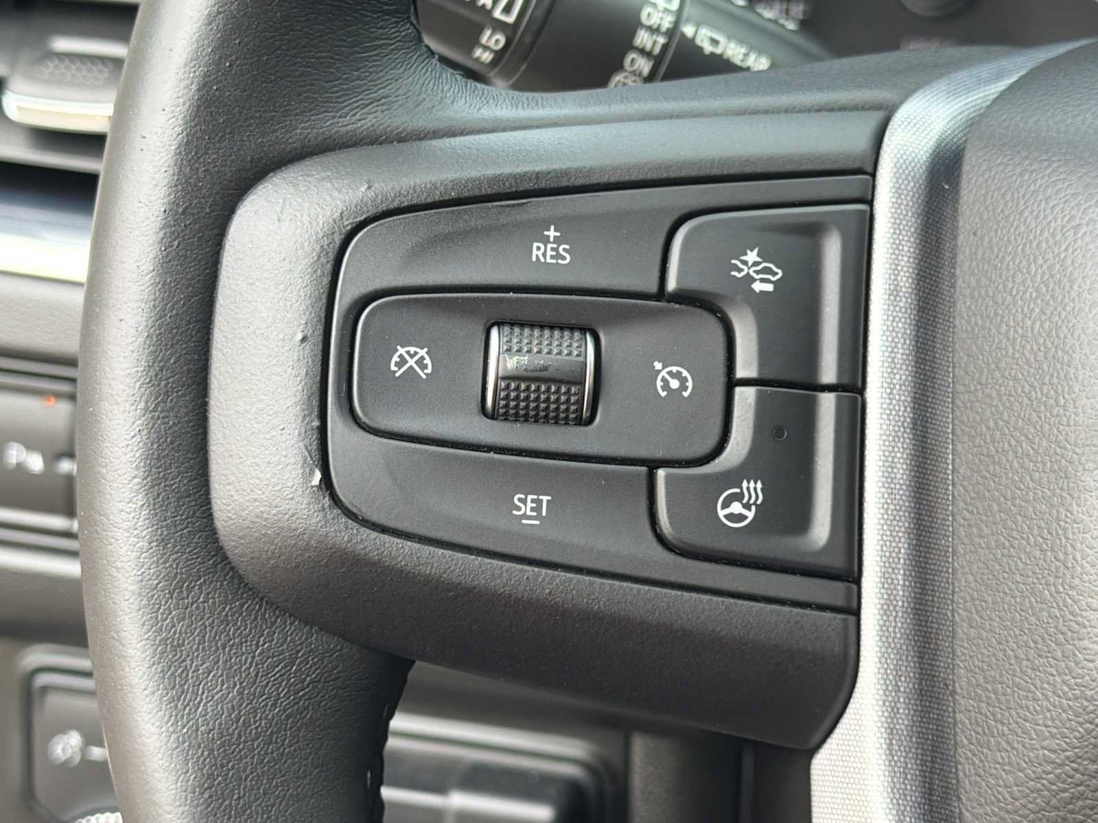 Used 2021 GMC Yukon SLT w/ SLT Luxury Plus Package RWD image 13