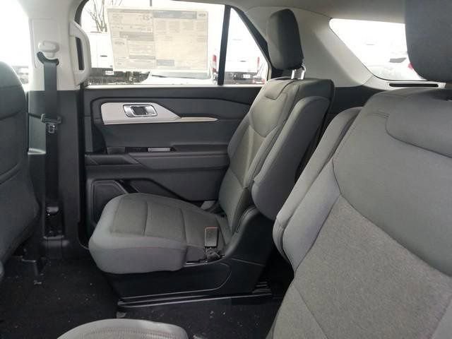 New 2026 Ford Explorer Active image 19