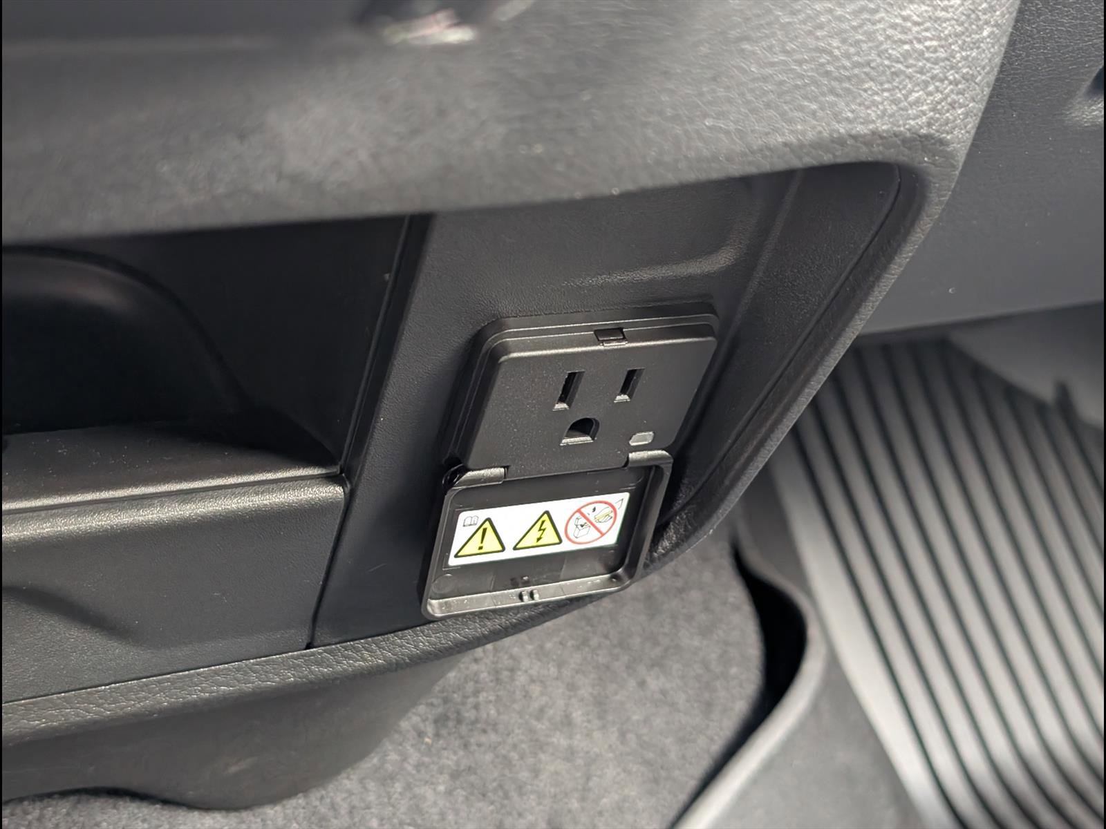 Used 2025 RAM 2500 Tradesman AWD/4WD image 15