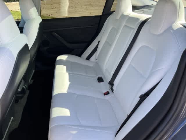 Used 2023 Tesla Model 3 Standard Range RWD image 17
