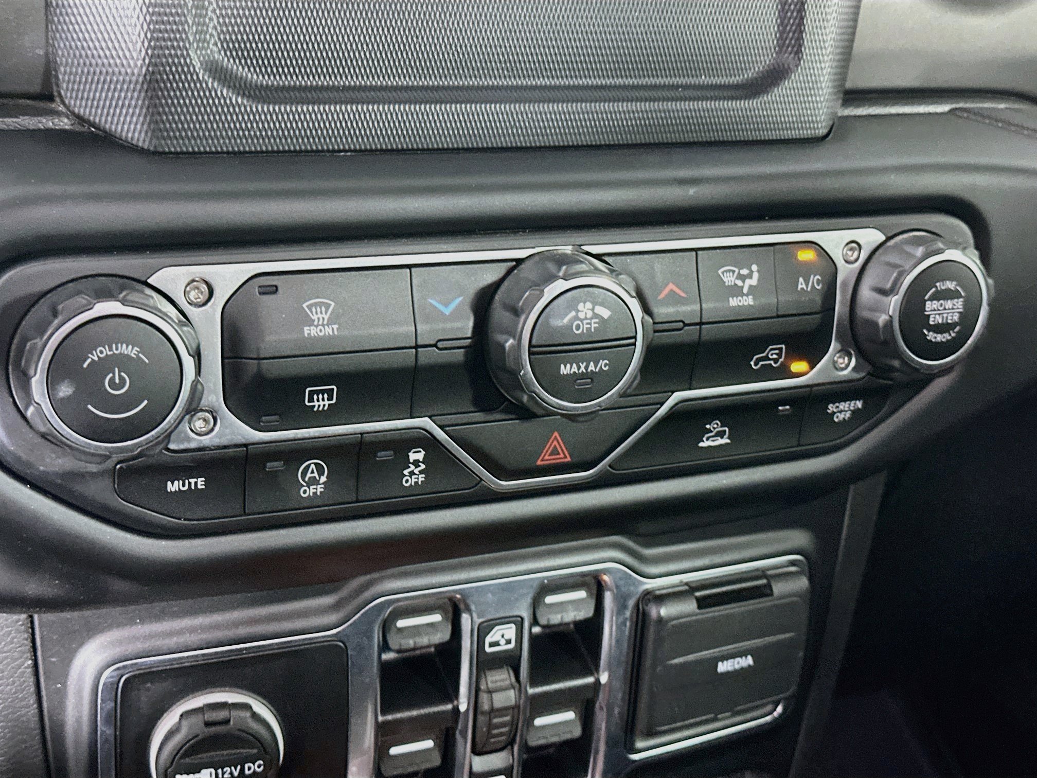 Used 2022 Jeep Gladiator Sport AWD/4WD image 22