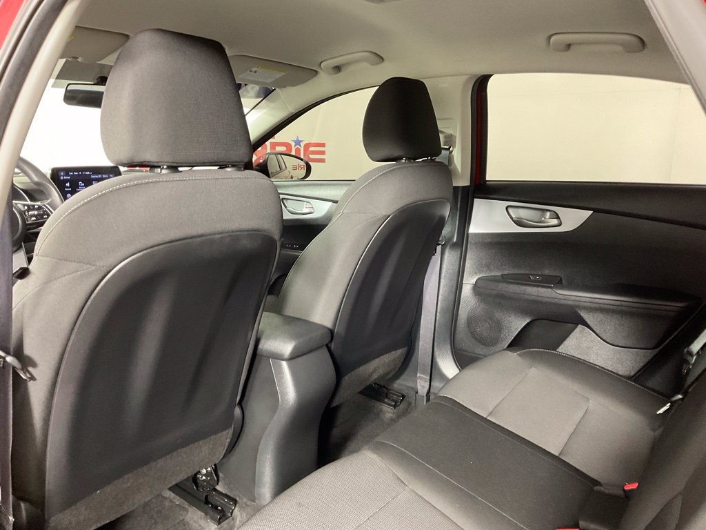 Used 2023 Kia Forte LXS w/ LXS Technology Package FWD image 15