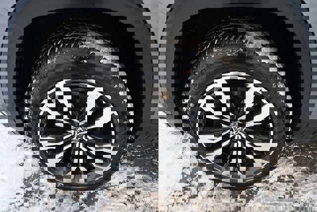 Used 2019 Volkswagen Atlas SEL Premium image 10