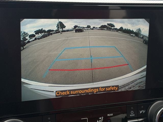 Used 2023 Toyota Highlander XSE AWD/4WD image 18