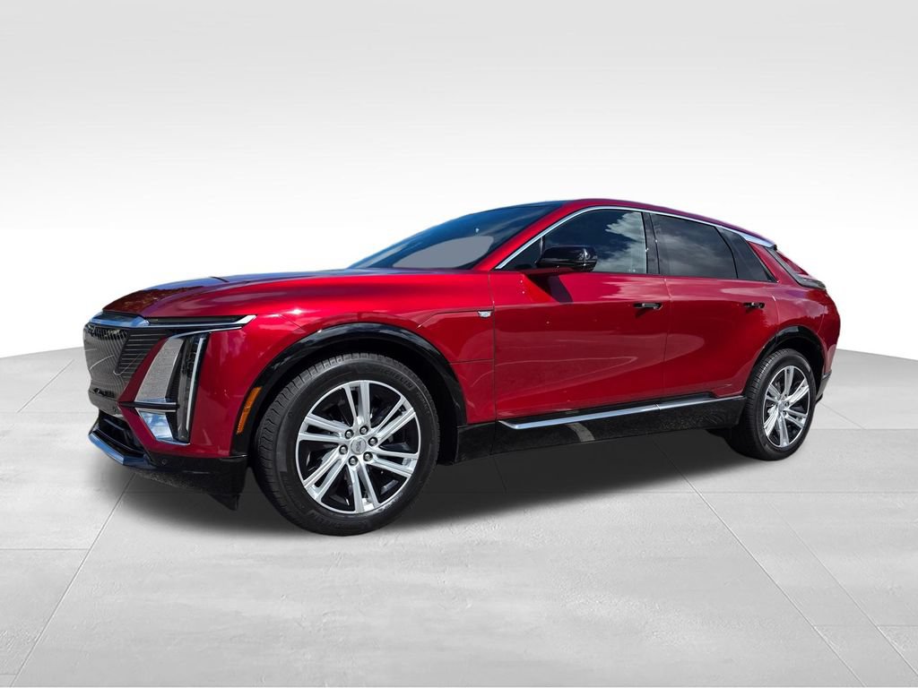 Certified 2024 Cadillac Lyriq Tech RWD image 2