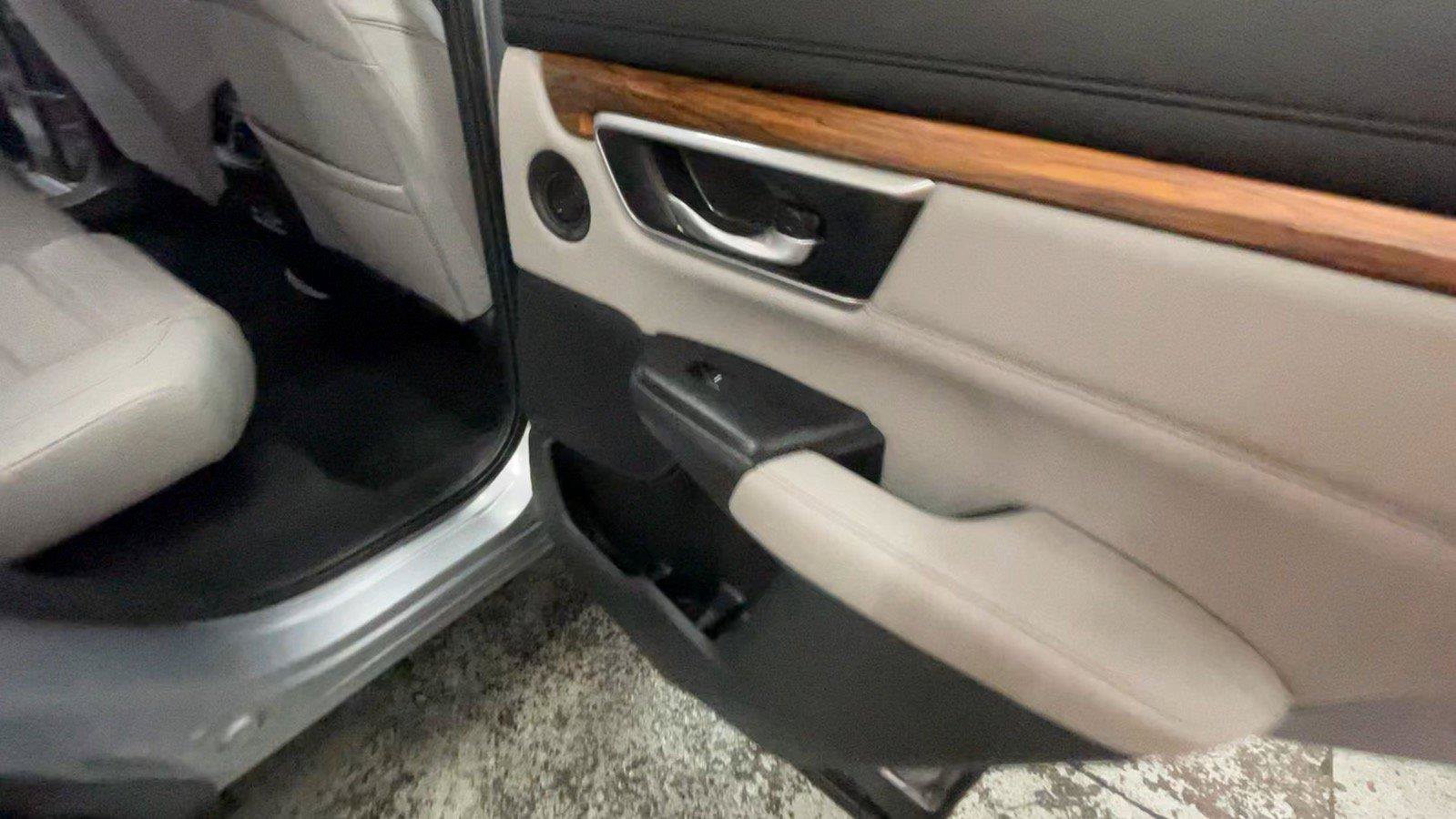 Used 2019 Honda CR-V EX-L image 23