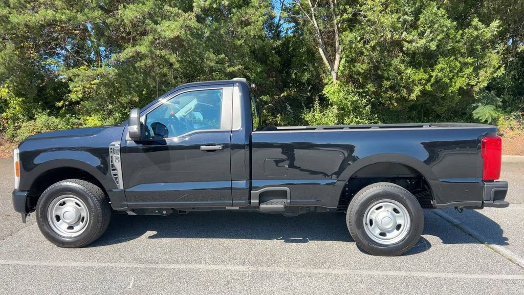 Used 2024 Ford F350 XL w/ Camper Package image 38