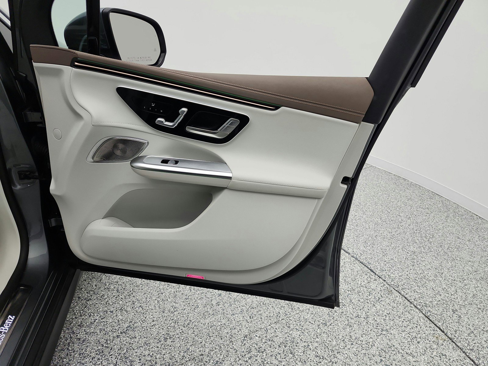 Used 2023 Mercedes-Benz EQE 350+ SUV image 20