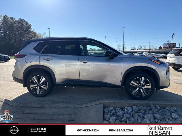 Certified 2025 Nissan Rogue SL w/ SL Premium Package image 8