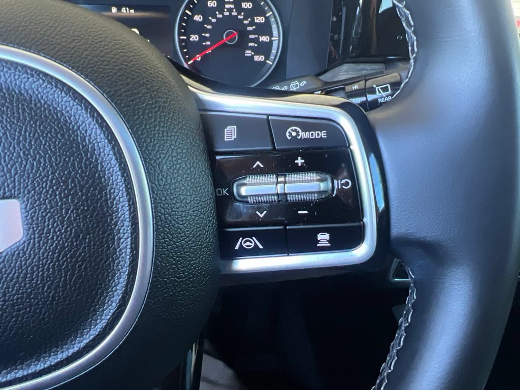 Certified 2023 Kia Sorento EX w/ Panoramic Sunroof Package FWD image 64