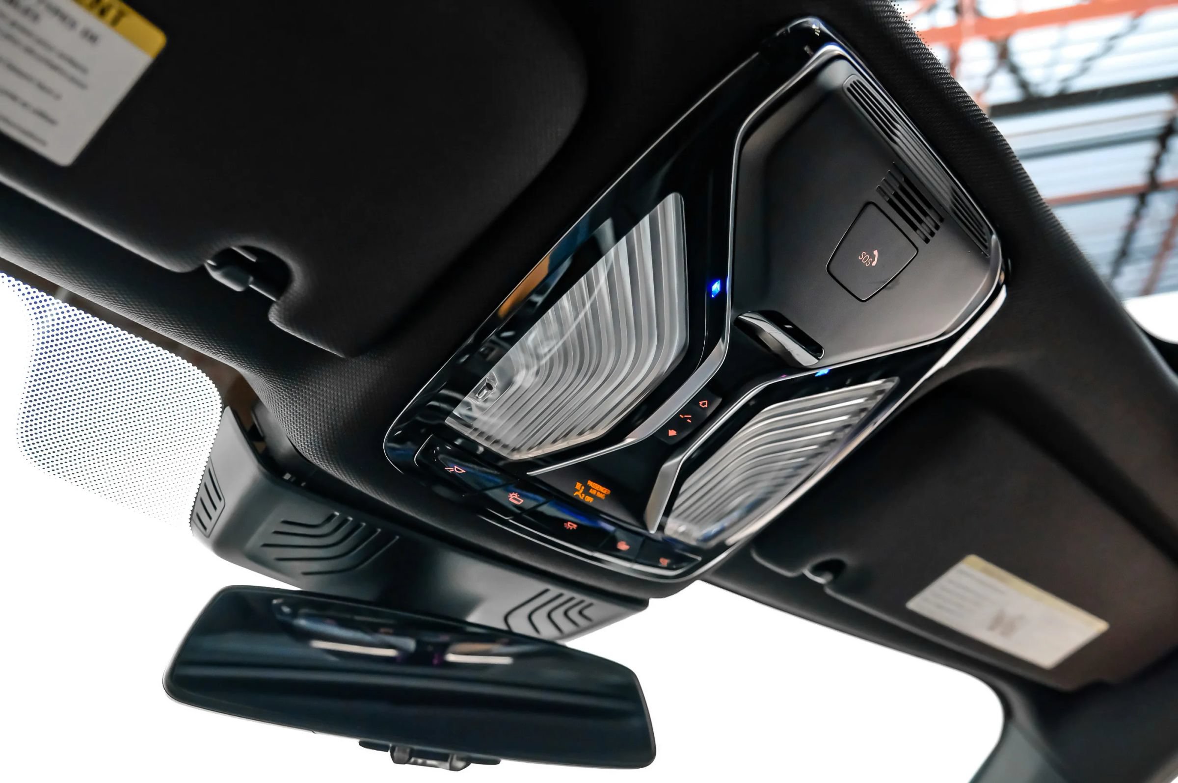Used 2019 BMW 740i w/ Executive Package RWD image 33