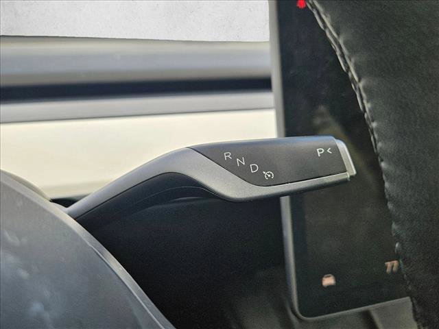 Used 2023 Tesla Model Y Long Range image 22