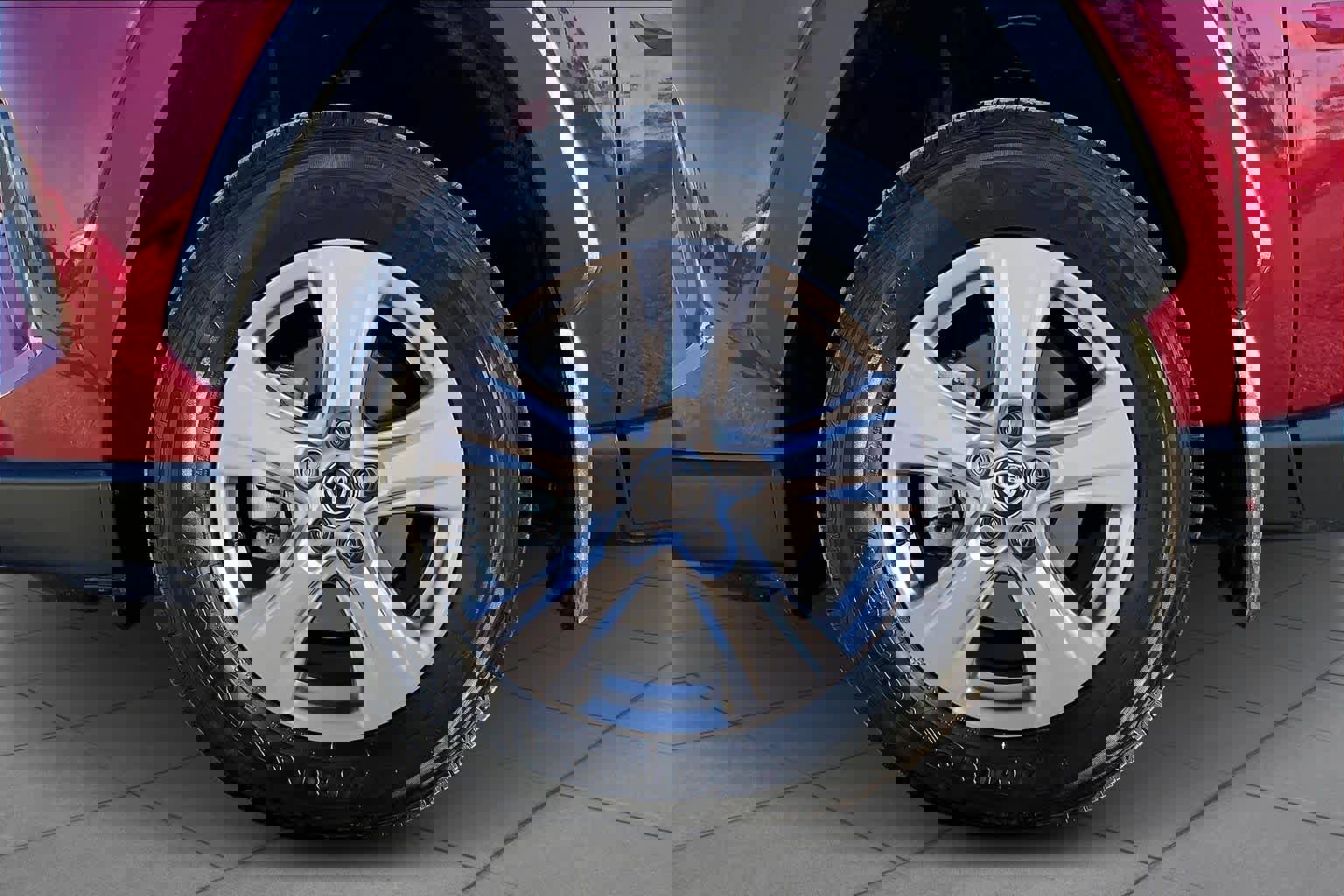 Certified 2025 Toyota RAV4 XLE image 10