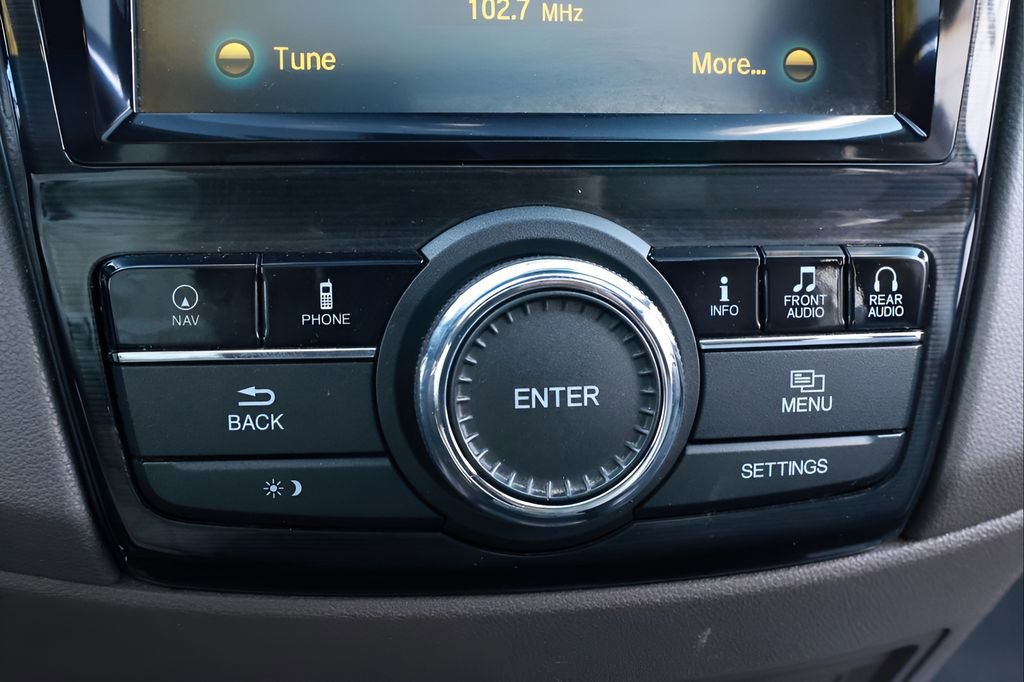 Used 2016 Honda Odyssey Touring image 52