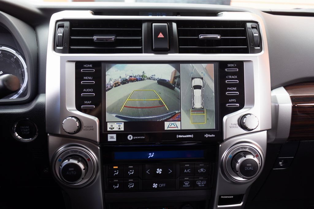 Used 2023 Toyota 4Runner Limited AWD/4WD image 31