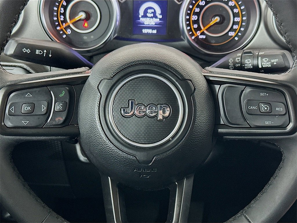 Used 2023 Jeep Wrangler Sport S image 11