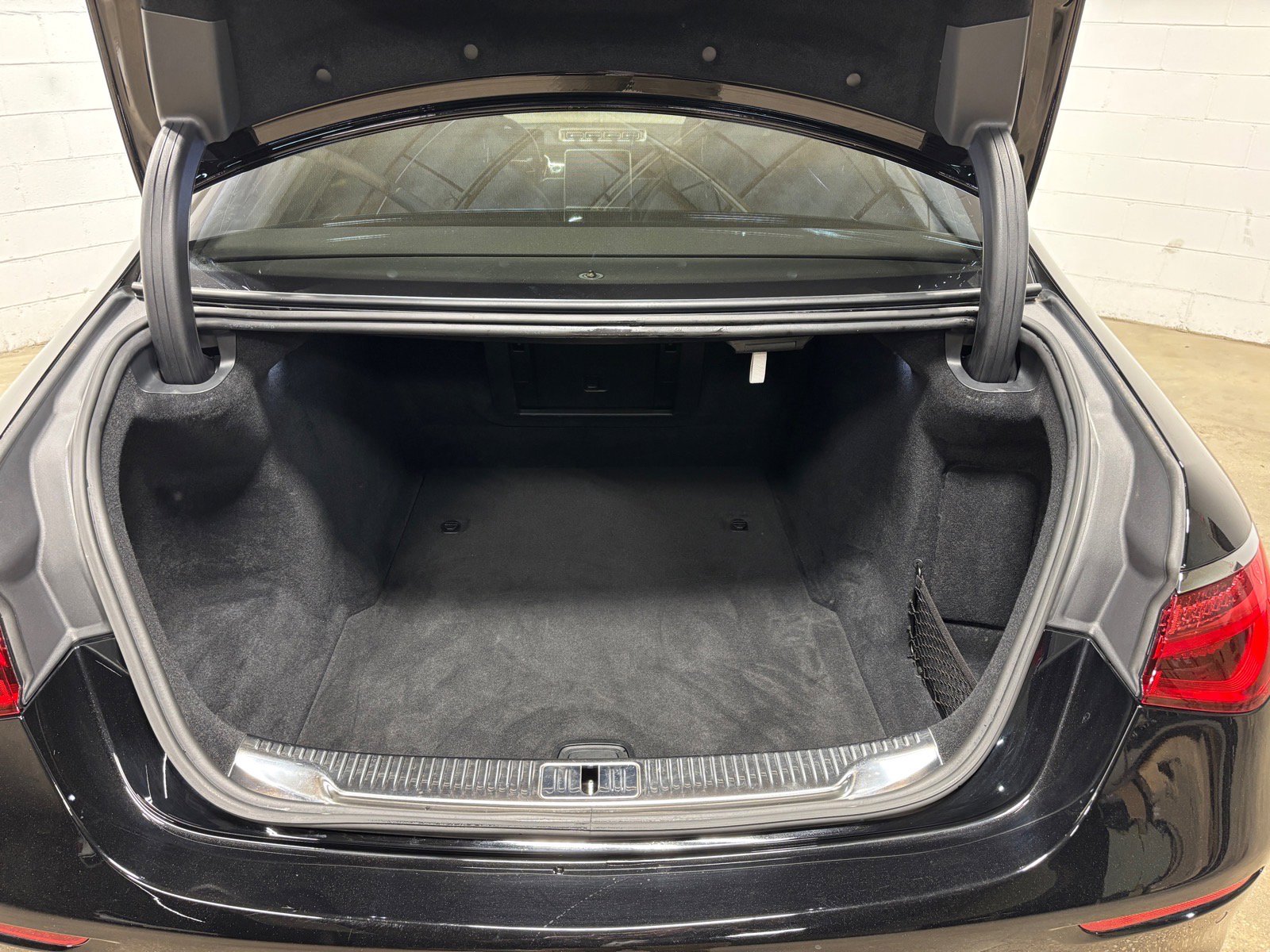 Used 2024 Mercedes-Benz S 580 4MATIC Sedan image 42
