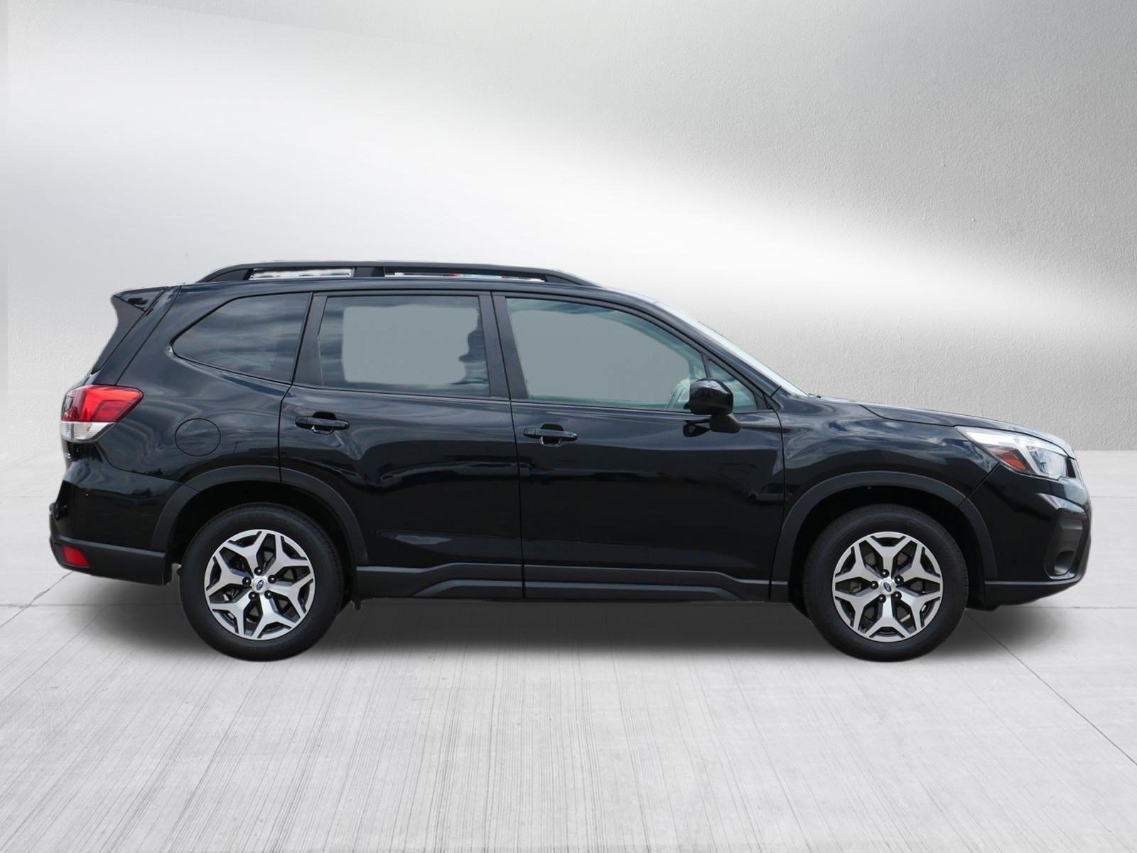 Certified 2021 Subaru Forester Premium AWD/4WD image 8